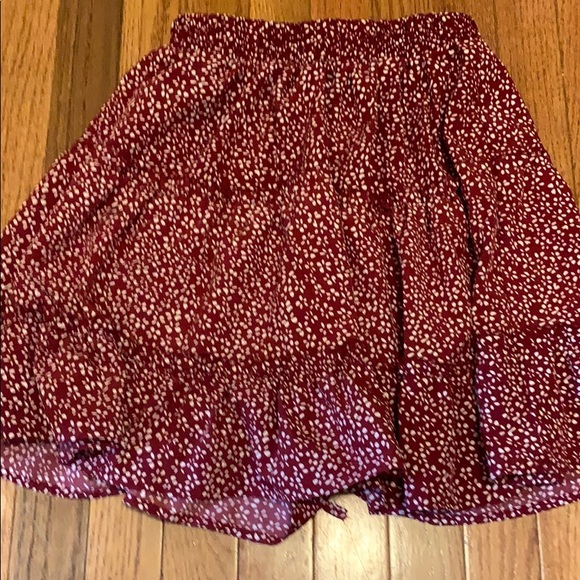 2 SKIRTS - Picture 3 of 7